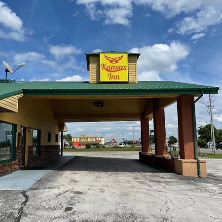 Kansas Inn Independence Eksteriør billede